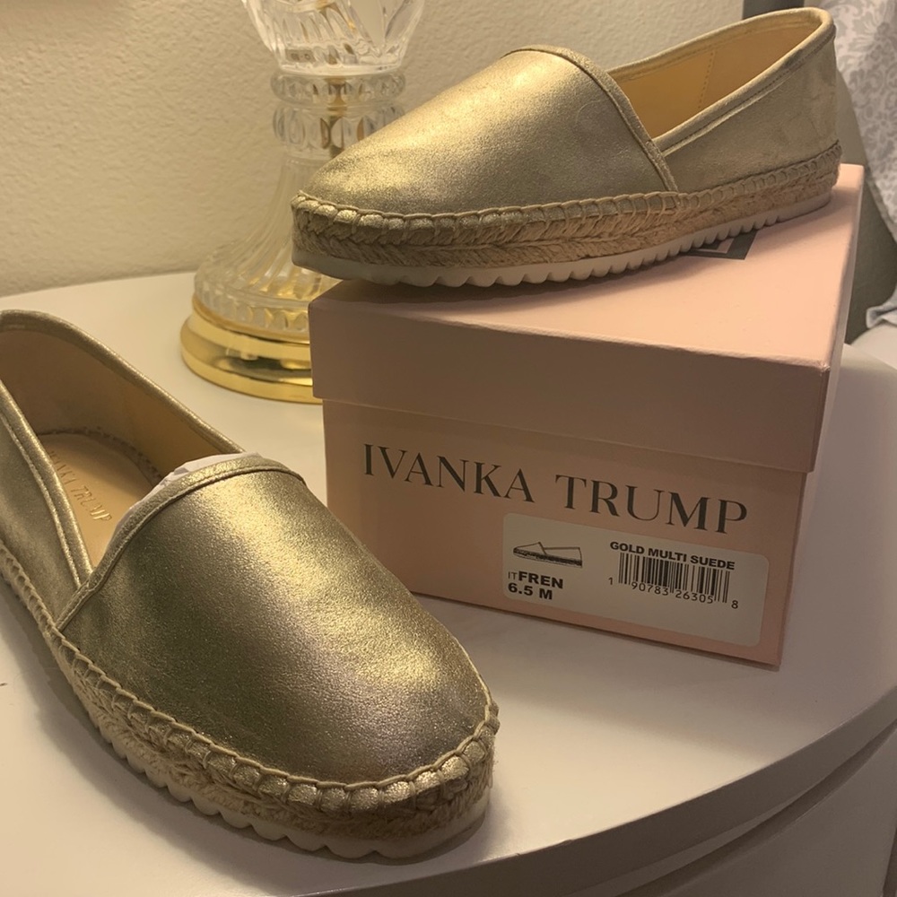 Ivanka Trump Gold Flats - Fren Size 6.5 Gold Multi Suede